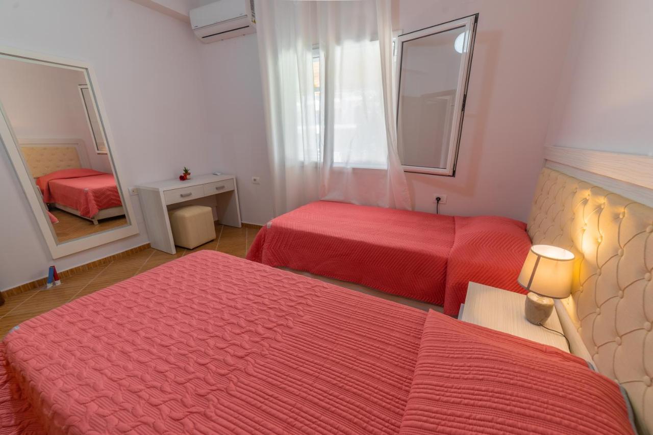 Dajana Apartments Ksamil Exteriör bild